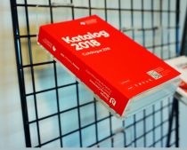 Supports plexi pour grille